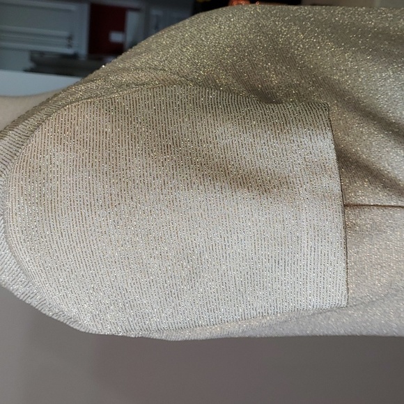 EVER BEAUTY, Gold thread with set reinstones dress. Stretch fabric. Size… - Picture 4 of 8